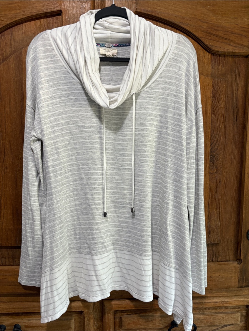 Cupio Light Gray & White Striped Cowl-Neck Tunic